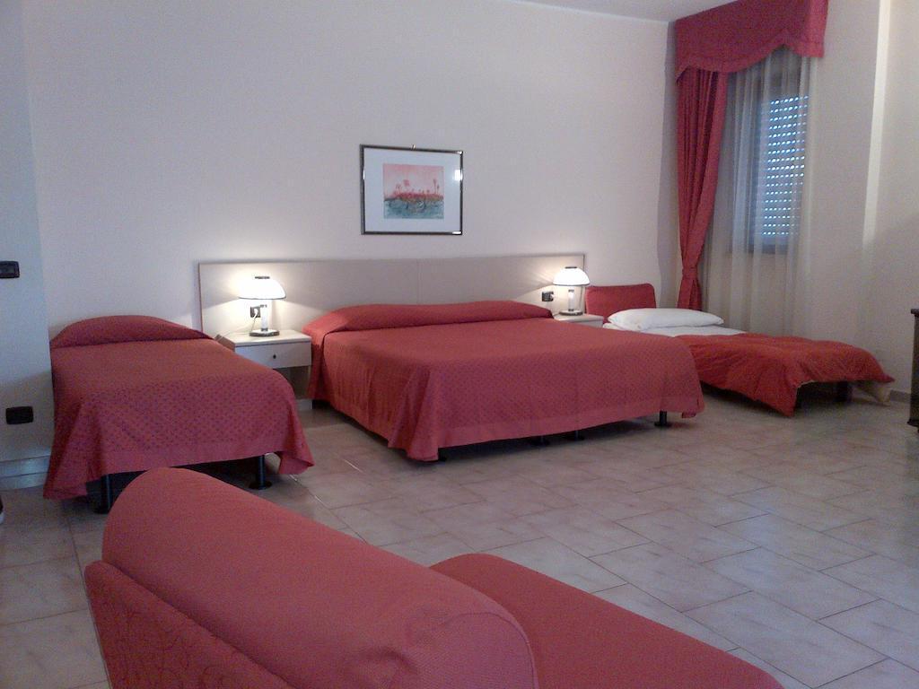 Rondo' Hotel Bari Exterior foto