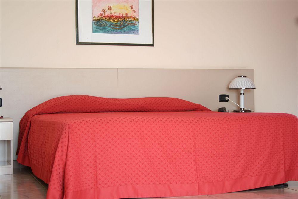 Rondo' Hotel Bari Exterior foto