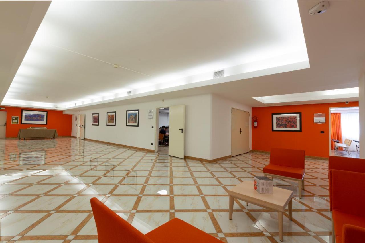 Rondo' Hotel Bari Exterior foto